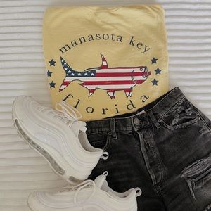 Pastel yellow Florida Tee